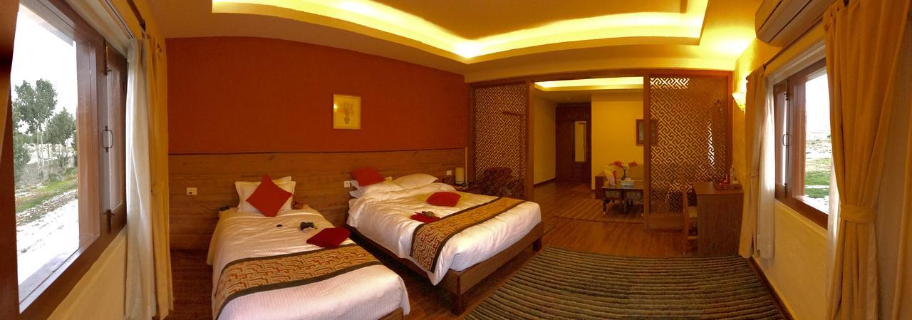 Nāmbo Royal Mustang Resort المظهر الخارجي الصورة